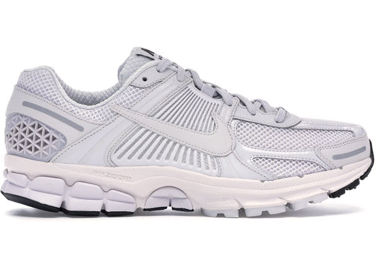 NIKE VOMERO 5